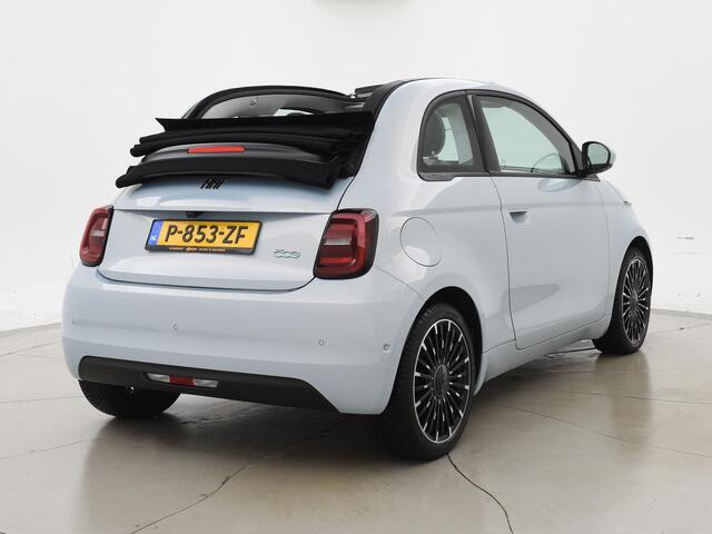 Fiat 500C La Prima 42 kWh *CELESTIAL BLUE* + STOELVERW. | CAMERA | 17 INCH | APPLE CARPLAY