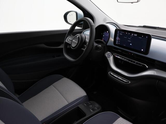 Fiat 500C La Prima 42 kWh *CELESTIAL BLUE* + STOELVERW. | CAMERA | 17 INCH | APPLE CARPLAY