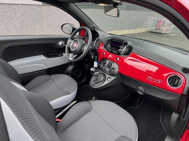 Fiat 500C 1.0 Hybrid Cabrio Rosso /45.000 km/Airco/USB/¤39 per mnd