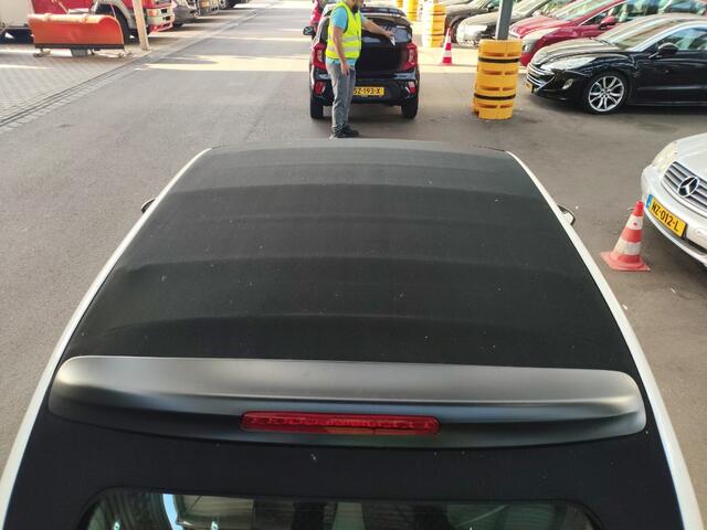 Fiat 500C 1.0 Hybr Dolcevita, Carplay! 1e Eig! VERWACHT!