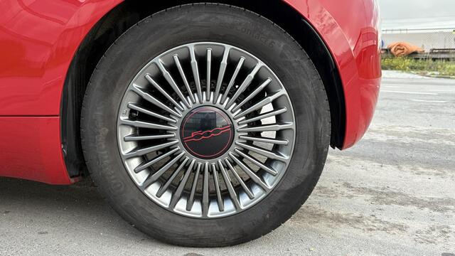 Fiat 500C RED 42 kWh