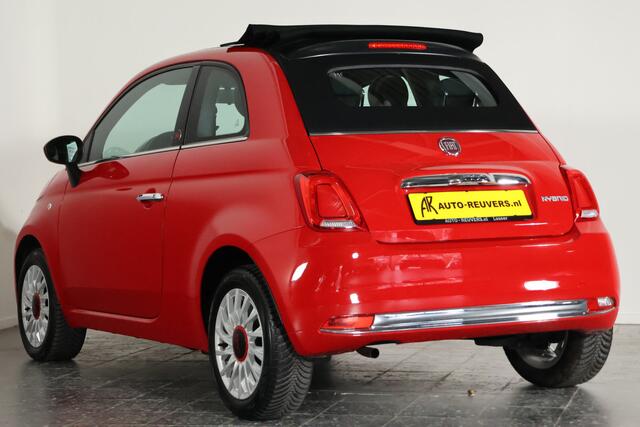 Fiat 500C 1.0 Hybrid RED Cabrio / Opendak / Navigatie / Cruise / Carplay