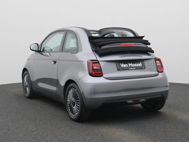 Fiat 500C 500e 42 kWh Icon | Climate Control / ECC | Open dak Electrisch | Licht metalen velgen 16 inch | Cruise control | Navigatie | Stoelverwarming | LED koplampen | Park Distance Control achter |