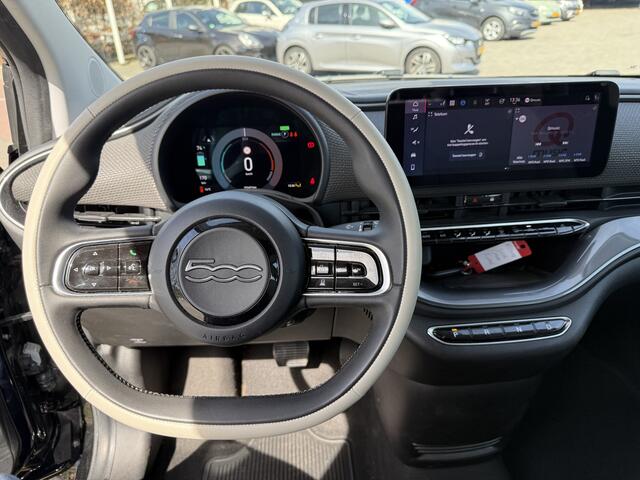 Fiat 500C La Prima 42 kWh | Winterpack |