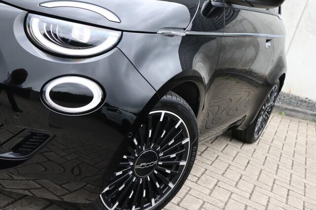Fiat 500C La Prima 42 kWh | Technology | JBL | Winter | 17"