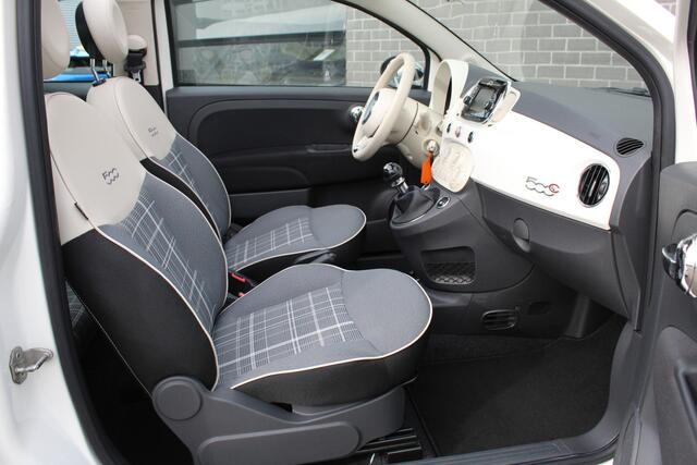 Fiat 500C 0.9 TwinAir Lounge / Navigatie / PDC / 15" LMV