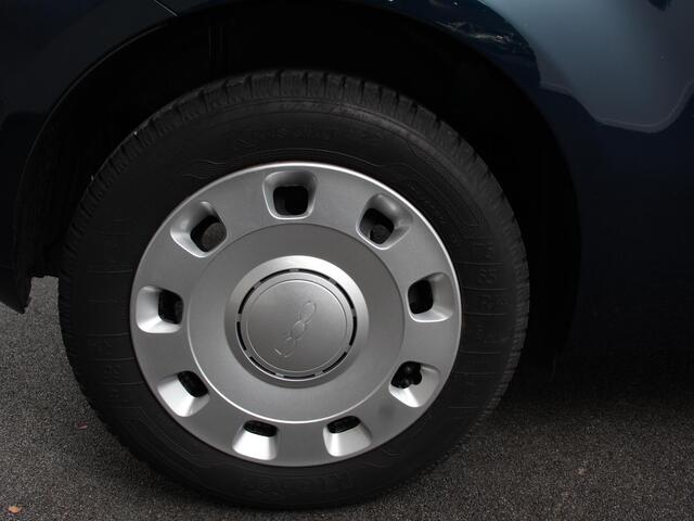 Fiat 500C 1.0 Hybrid Vita Cabrio Airco LED Parkeersensoren achter Cruise control Radio Apple Carplay/ Android Auto