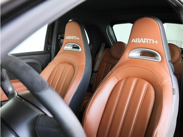 Fiat 500C ABARTH 1.4 Competizione 180pk 70th Anniversary | Monza uitlaat | Carbon details | Brembo |
