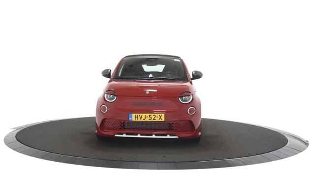Fiat 500C ABARTH Urban 42 kWh Camera / maar 11 km / Navigatie