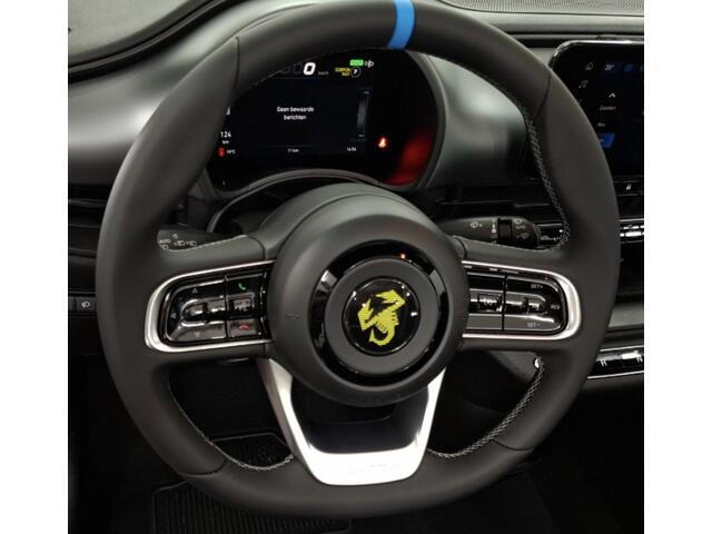 Fiat 500C ABARTH Urban 42 kWh Camera / maar 11 km / Navigatie