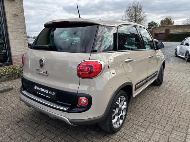 Fiat 500L 1.4-T-Jet Trekking Navigatie / Panoramadak / All-Seasons