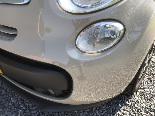 Fiat 500L Living 1.4 T-Jet 120pk Lounge Panoramadak 5-drs