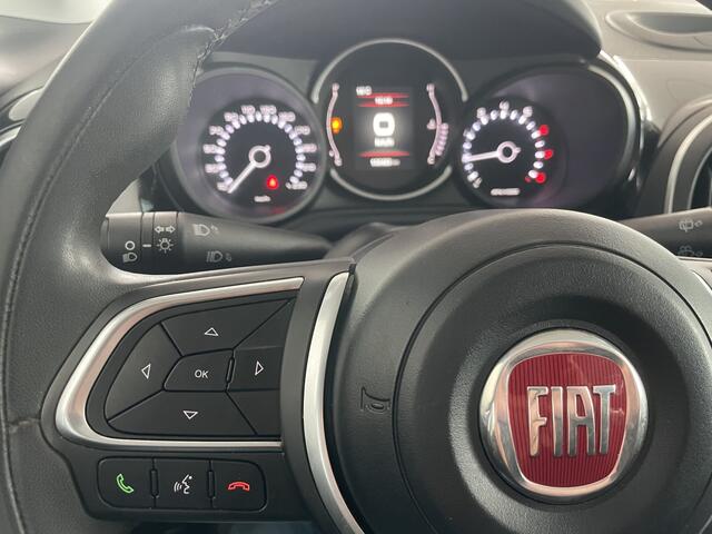 Fiat 500L FIAT L1AE Cruise control - Airco - Navigatie - Trekhaak - Parkeersensoren voor en achter - Stoelverwarming - Bluetooth - Mistlampen voor - Multifunctioneel stuurwiel - Licht metalen 17 inch - U-connect