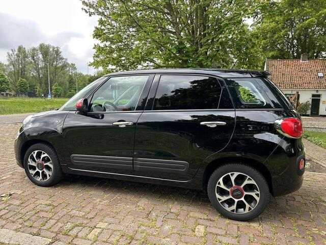 Fiat 500L 1.4-T-Jet Lounge 4-cilinder boekjes