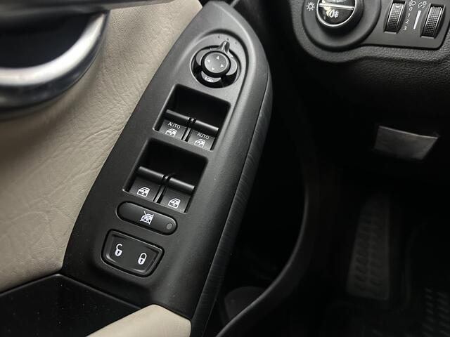 Fiat 500X 1.4 Turbo MultiAir Lounge Automaat | 18'' LM velgen | Half Leer | Clima | NL Auto