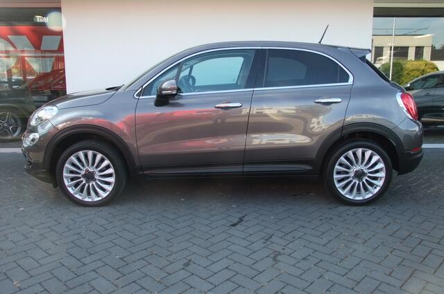 Fiat 500X 1.4 Turbo MultiAir Lounge/ Xenon/ All-season/ Afneembare trekhaak