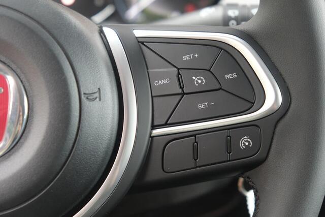 Fiat 500X 1.5 Hybrid 130pk DCT7 RED | App Connect | Climate | Cruise | Camera | PDC