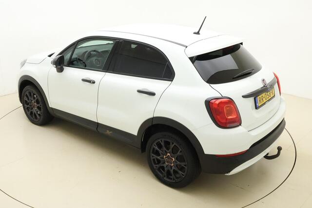 Fiat 500X 1.4 Turbo MultiAir S-Design | Navigatie | Trekhaak | Lichtmetalen velgen black | Extra getint glas | Cruise control | Hoge instap