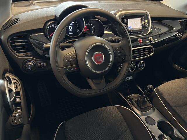 Fiat 500X 1.6 E-Torq / Navigatie / Climate- en Cruise control / Bluetooth / Dab+ / Licht- en Regensensor / CV / LMV met All season / PDC - erg netjes -