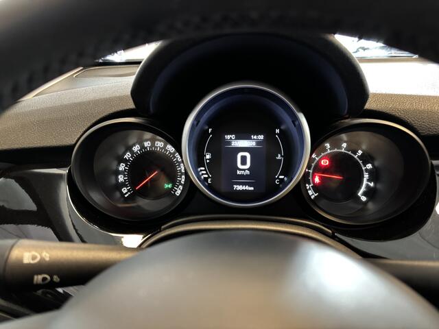 Fiat 500X 1.6 E-Torq / Navigatie / Climate- en Cruise control / Bluetooth / Dab+ / Licht- en Regensensor / CV / LMV met All season / PDC - erg netjes -