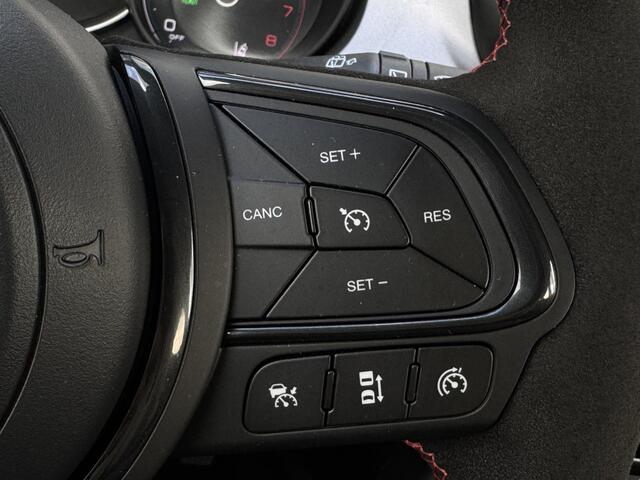 Fiat 500X 1.5 Hybrid Sport | Apple Carplay & Android Auto | Automatische airconditioning | Autonomous Emergency Braking