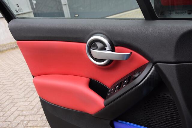 Fiat 500X 1.6 Lounge | elektrisch glazen panorama-dak | lendensteun | Navigatie |