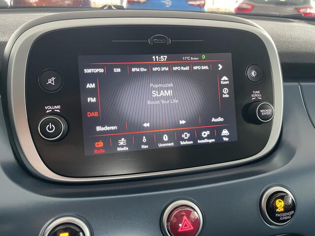 Fiat 500X 1.4 Turbo MultiAir Mirror Achteruitrijcamera - Navigatie - Apple carplay - Airco - Cruise control - Parkeersensor achter - Radio - Dakrails - Bluetooth - Elektrische ramen - Licht metalen velgen 17 inch - Start/ stop systeem - Stuur leder - Stuur multifun