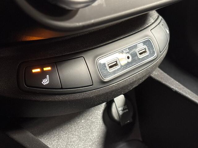 Fiat 500X 1.0 Urban Sport (APPLE CARPLAY, NAVIGATIE, CAMERA, CLIMATE, STOELVERWARMING, SPORTSTOELEN, CRUISE, LED KOPLAMPEN, NIEUWSTAAT)