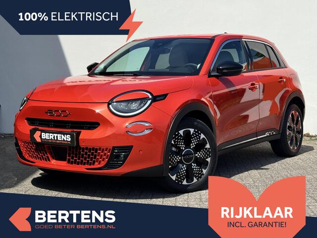 Fiat 600 600e La Prima 54 kWh | Lederen bekleding | Elektr. achterklep | Zeer compleet | Prijs is rijklaar