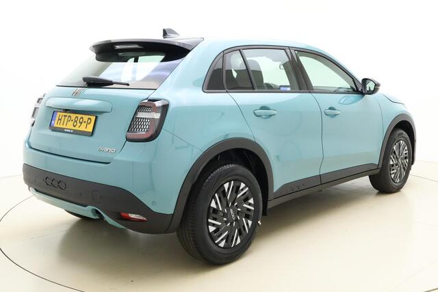 Fiat 600 1.2 Hybrid POP 110 Pk | DEMO | Cruise Control | Climate Control | Camera Achter | Keyless Start |