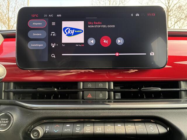 Fiat 600 600e RED 54 kWh | Climate control | Apple Carplay/Android Auto | Parkpilot | Cruise control | Keyless start | Volledig Digitaal instrumentenpaneel