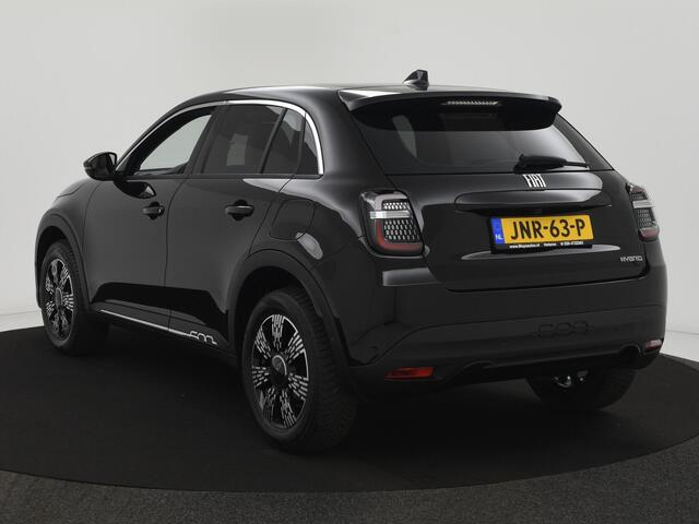 Fiat 600 1.2 Hybrid Urban NAVI|APPLECARPLAY|BLIS|CAMERA|CLIMA|LED|STOELVERW|17INCH