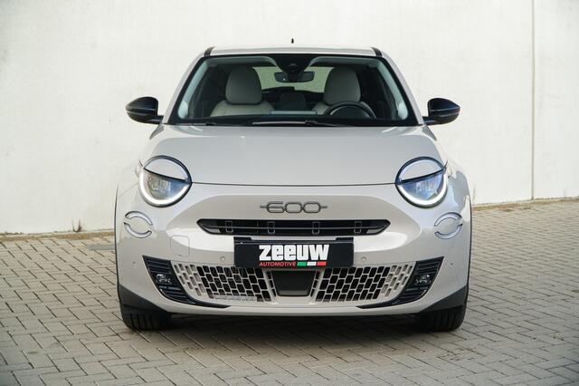 Fiat 600 1.2 Hybrid 110 PK La Prima | Navi | Camera | Carplay