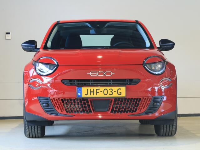 Fiat 600 1.2 Hybrid Urban