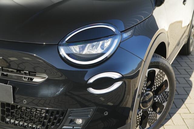 Fiat 600 600e La Prima 54 kWh | Navi | Camera | Carplay | 18"