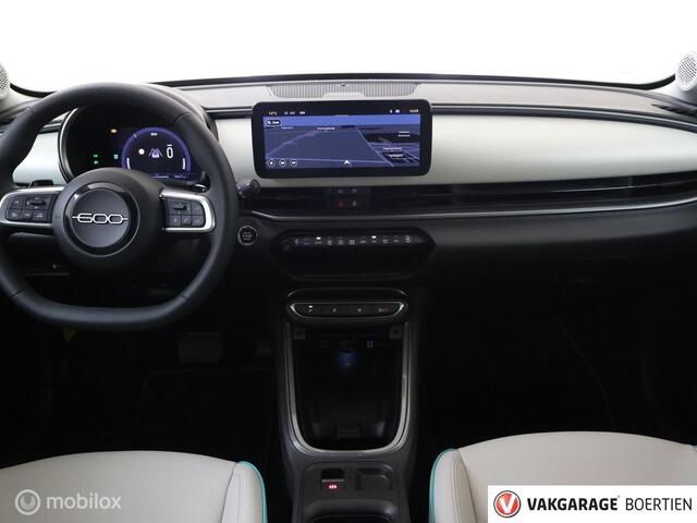 Fiat 600 1.2 Hybrid La Prima