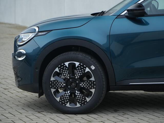 Fiat 600 1.2 Hybrid 110 PK La Prima | Navi | Camera | Carplay | Leder