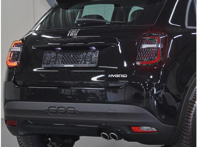 Fiat 600 1.2 Hybrid Icon | Parkeersensoren | ClimateControl | AppleCarPlay/AndroidAuto | CruiseControl | Armsteun |