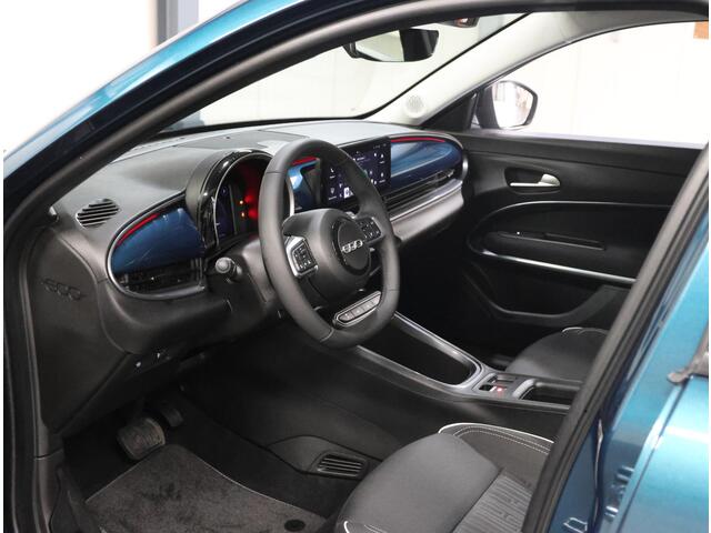 Fiat 600 1.2 110PK Urban | 1ste eigenaar | AppleCarPlay/AndroidAuto | Climate Control | Cruise Control | Camera | Parkeersensoren | Navigatie | AUTOMAAT | LM velgen | Keyless | LED | Isofix | Sfeerverlichting | Stoel/Voorruitverwarmd |