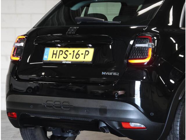 Fiat 600 1.2 Hybrid Urban | 1ste eigenaar | AppleCarPlay/AndroidAuto | Climate Control | Cruise Control | Camera | Parkeersensoren | Navigatie | AUTOMAAT | LM velgen | Keyless | LED | Isofix | Sfeerverlichting | Stoel/Voorruitverwarmd |