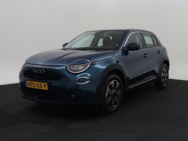 Fiat 600 1.2T Hybrid 110pk Automaat Urban Stoelverw./Camera /Nav/Ecc/Stylepack/Keyless