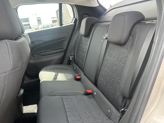Fiat 600 1.2 Hybrid Icon / Apple Carplay & Android Auto / Cruise Control / Keyless Entry / Achteruitrijcamera / Parkeersensoren voor & achter / Airco /
