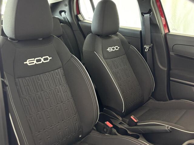 Fiat 600 1.2 Hybrid Urban | Apple-Android | Parkeersensor achter | Cruise control