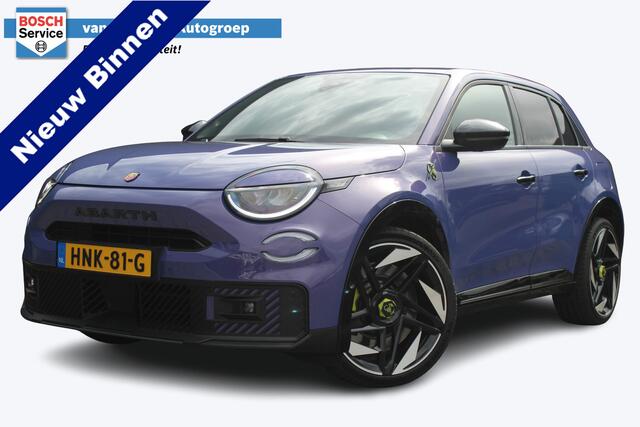 Fiat Abarth 600e Scorpionissima 54 kWh 282PK | Fabrieksgarantie | Kuipstoelen | 20" LMV | LED | Camera | Adaptive cruise | Half leder/alcantara | Voorruit verwarming | Keyless entry en go | Dodehoek detectie | Navigatie |