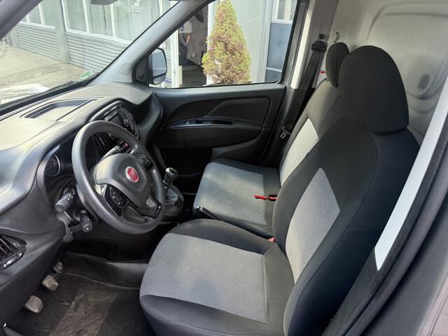 Fiat DOBLO Cargo 1.6 MJ L1H1 ECO JET 3-pers Bj 2019 km 74.000 Navi,Cruise,Cv,Radio/cd