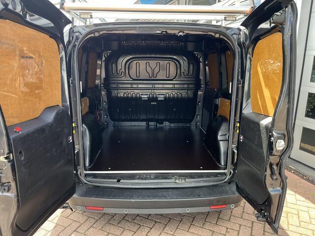 Fiat DOBLO Cargo 1.3 MJ L1H1 Actual Resteelwagen