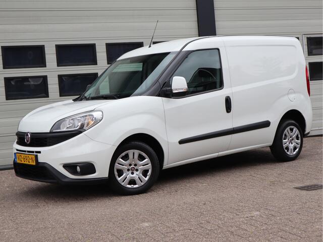 Fiat DOBLO Cargo 1.3 MJ 95pk Euro 6 - Navi - Airco - Trekhaak - NAP