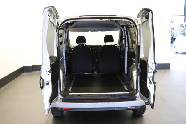 Fiat DOBLO Cargo 1.3 MJ - Airco - PDC - ¤ 5.950,- excl.