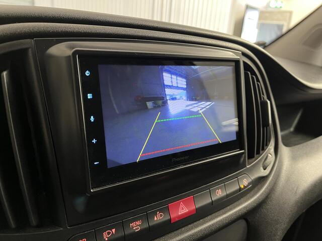 Fiat DOBLO Cargo 1.6 MJ L1H1 | Achteruitrijcamera | Parkeersensoren V+A | Trekhaak | Airco |