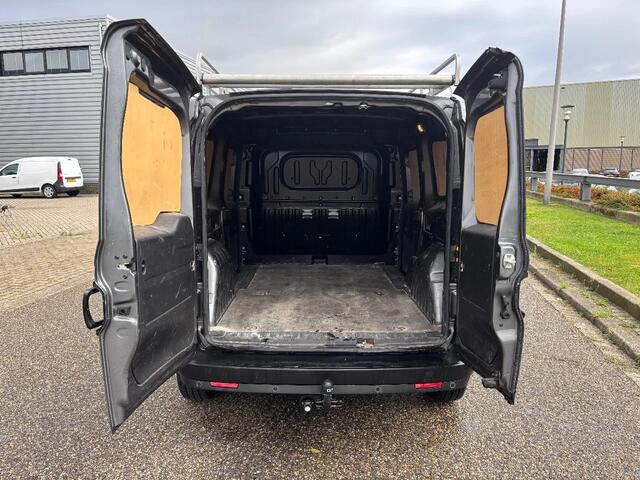 Fiat DOBLO Cargo Maxi 1.6 MJ Airco Navi Trekhaak Dubbelenschuifdeur 20.000KM EURO 6